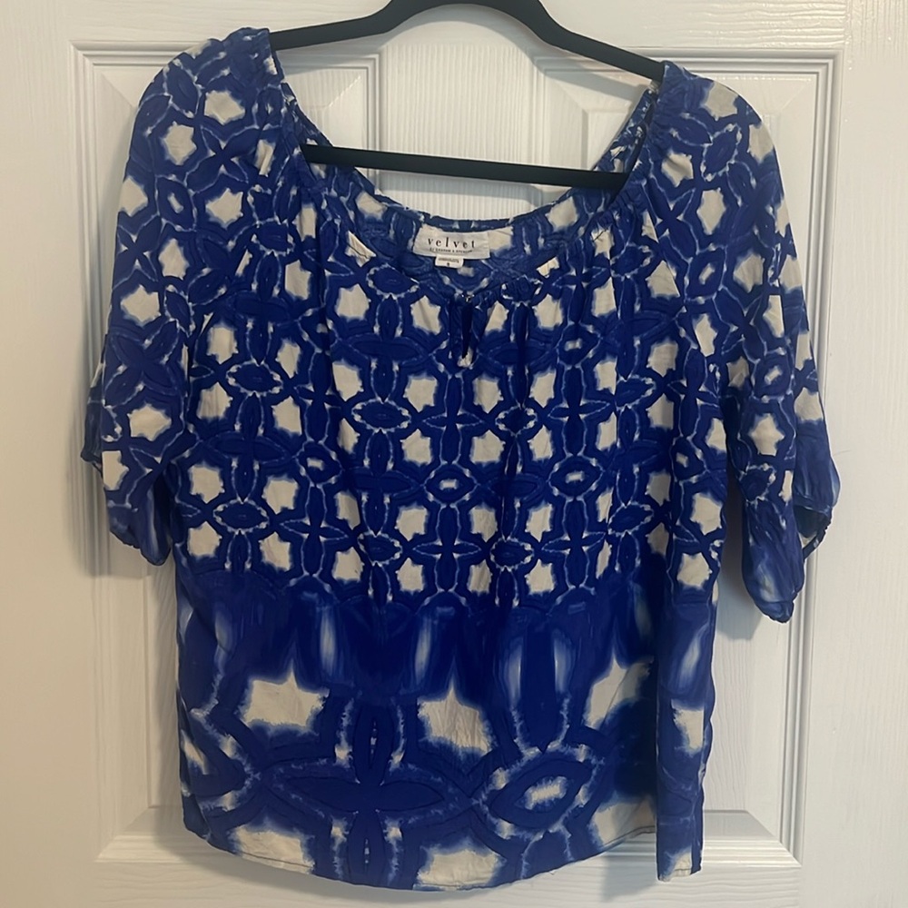 Velvet by graham & spencer Top